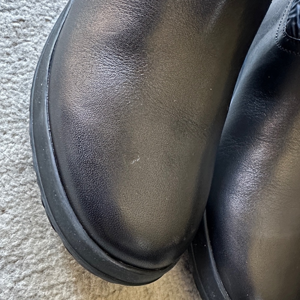 NEW Michael Kors Black Quilted Winter Boots - Picture 9 of 9